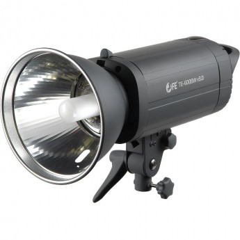 Вспышка FALCON EYES TE-600BW v3.0 студийная